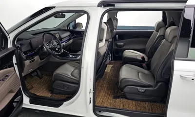 Kia Canival 2025, 27891 км, за 29732.4 USD - фото 10