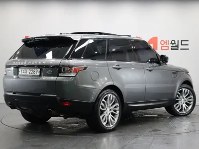 Land Rover Range Rover Sport 2014, 130000 км, за 13121.96 USD
