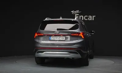 Hyundai Santafe 2021, 89269 км, за 15335.81 USD