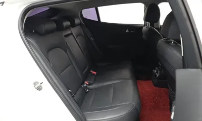 Kia Stinger 2018, 48528 км, за 11265.22 USD - фото 11