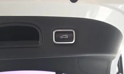 Kia Stinger 2018, 48528 км, за 11265.22 USD - фото 18