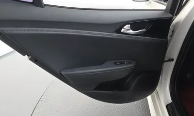 Kia Stinger 2018, 48528 км, за 11265.22 USD - фото 25