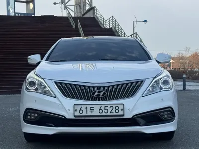 Hyundai Grandeur · 2015 год