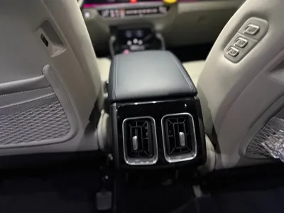 Kia Sorento 2026, 658 км, за 21628.68 USD - фото 15