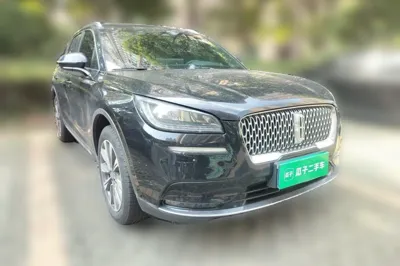 Lincoln Corsair 2021, 77800 км, за 14776 USD