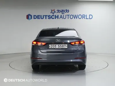 Hyundai Avante 2018, 169235 км, за 4364.82 USD