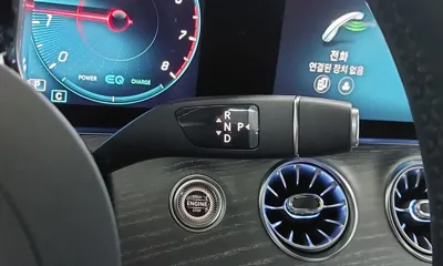Mercedes-Benz E-Class 2022, 64428 км, за 39057.37 USD - фото 19