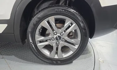 Kia Seltos 2023, 89558 км, за 11636.22 USD - фото 21