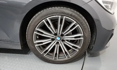 BMW 3-Series 2021, 34948 км, за 19427.57 USD