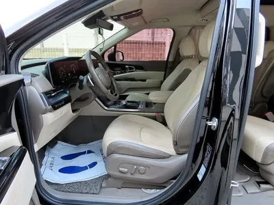Kia Canival 2022, 151841 км, за 18533.71 USD