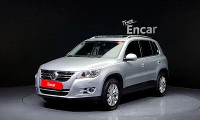 Volkswagen Tiguan · 2011 год