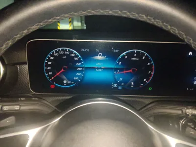 Mercedes-Benz A-Class 2019, 54500 км, за 12452 USD - фото 12