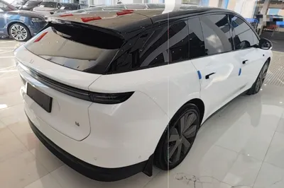 Li Auto Li Auto i6 2025, 8500 км, за 40169 USD - фото 6