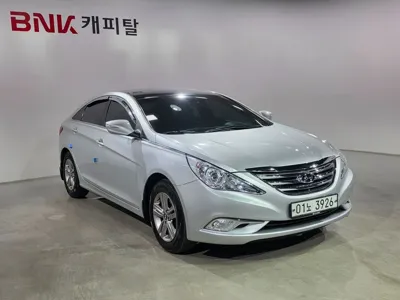 Hyundai Sonata 2014, 220075 км, за 2146.76 USD