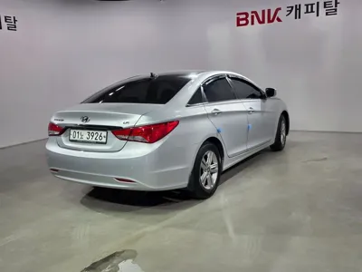 Hyundai Sonata 2014, 220075 км, за 2146.76 USD - фото 6