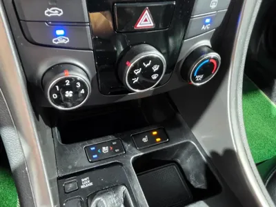 Hyundai Sonata 2014, 220075 км, за 2146.76 USD - фото 11