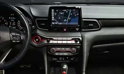 Hyundai Veloster 2019, 79404 км, за 8406.14 USD - фото 16