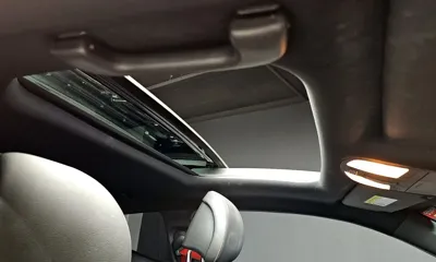 Hyundai Veloster 2019, 79404 км, за 8406.14 USD - фото 19