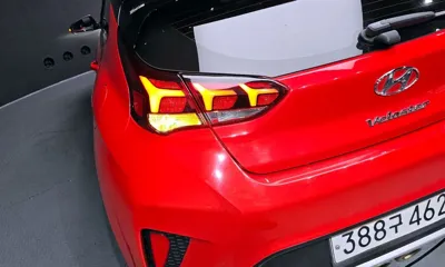 Hyundai Veloster 2019, 79404 км, за 8406.14 USD - фото 23