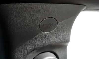 Hyundai Veloster 2019, 79404 км, за 8406.14 USD - фото 28