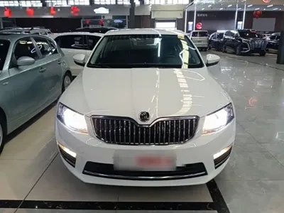 Skoda Octavia 2016, 114100 км, за 4759.16 USD