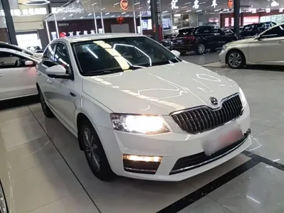 Skoda Octavia 2016, 114100 км, за 4759.16 USD