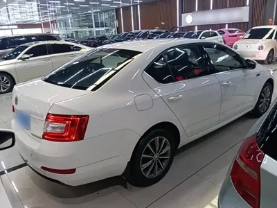 Skoda Octavia 2016, 114100 км, за 4759.16 USD - фото 7