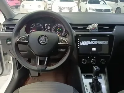 Skoda Octavia 2016, 114100 км, за 4759.16 USD - фото 10