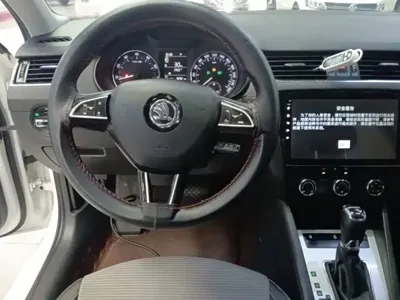 Skoda Octavia 2016, 114100 км, за 4759.16 USD - фото 11