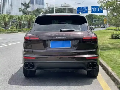 Porsche Cayenne 2017, 160000 км, за 26191.37 USD