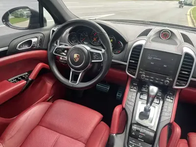 Porsche Cayenne 2017, 160000 км, за 26191.37 USD - фото 16