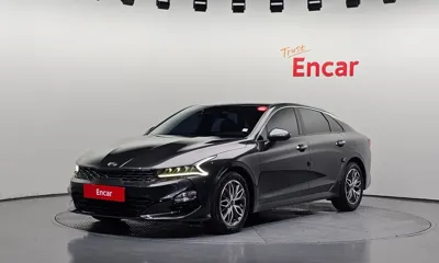 Kia K5 · 2021 год