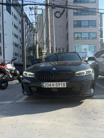 BMW 3-Series · 2025 год