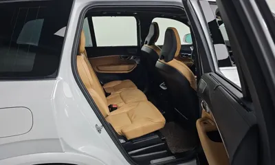 Volvo XC90 2023, 5995 км, за 45227.78 USD - фото 12
