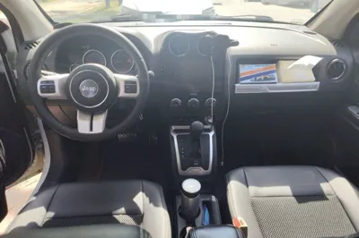 Jeep Compass 2014, 108400 км, за 3974 USD - фото 9