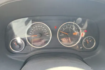 Jeep Compass 2014, 108400 км, за 3974 USD - фото 11