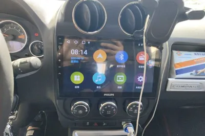Jeep Compass 2014, 108400 км, за 3974 USD - фото 13