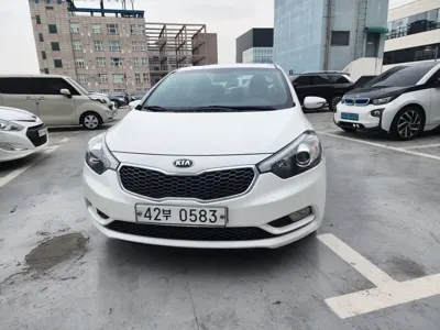 Kia K3 · 2015 год