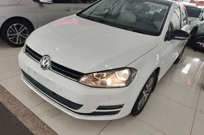 Volkswagen Golf · 2017 год