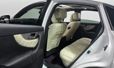Infiniti QX70 2014, 86065 км, за 11703.11 USD - фото 11