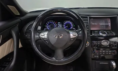 Infiniti QX70 2014, 86065 км, за 11703.11 USD - фото 13