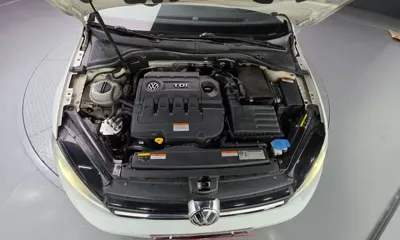 Volkswagen Golf 2016, 273559 км, за 6564.26 USD - фото 6