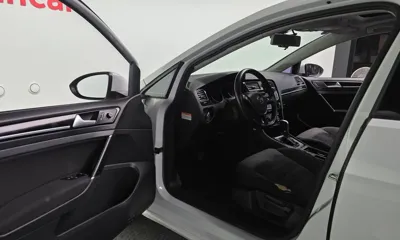 Volkswagen Golf 2016, 273559 км, за 6564.26 USD - фото 10
