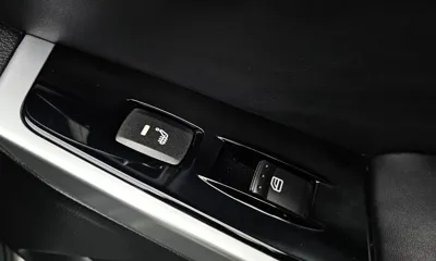 KG_Mobility_Ssangyong KORANDO 2015, 144884 км, за 2405.25 USD - фото 19