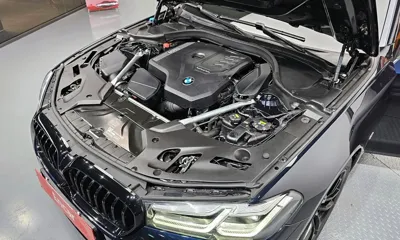 BMW 5-Series 2021, 84652 км, за 22276.59 USD - фото 6