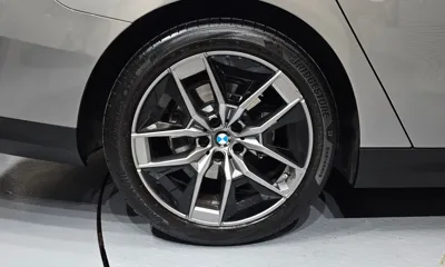 BMW 5-Series 2025, 8227 км, за 44848.19 USD