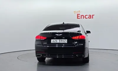 Genesis G80 2018, 35648 км, за 13224.76 USD