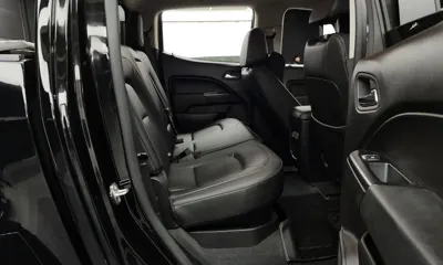 ChevroletGMDaewoo Colorado 2021, 63299 км, за 13874.94 USD - фото 12