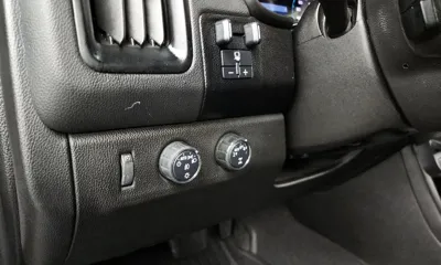 ChevroletGMDaewoo Colorado 2021, 63299 км, за 13874.94 USD - фото 16