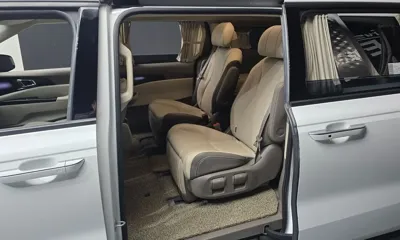 Kia Canival 2023, 53332 км, за 27687.31 USD - фото 11